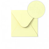 Elfenbensfarvet Kuvert med Hamret Struktur 130 x 130 mm