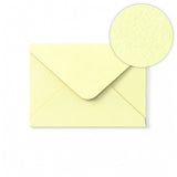 Elfenbensfarvet Kuvert med Hamret Struktur 133x184 mm