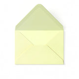 Elfenbensfarvet Kuvert med Hamret Struktur 65x94 mm