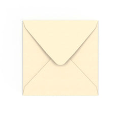 Kuvert i magnoliefarve 155x155 mm