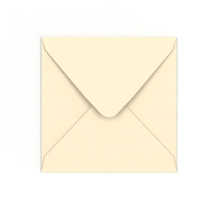 Kuvert i magnoliefarve 155x155 mm