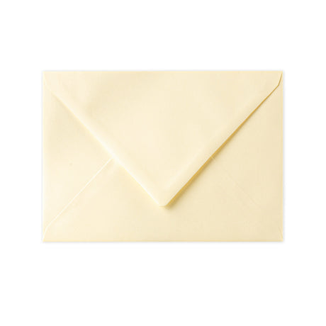 Kuvert i magnoliefarve 162x229 mm (C5)