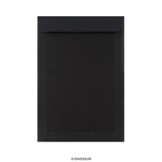 Sort Kuvert med Kartonbagside 324x229 mm (C4) 550gr